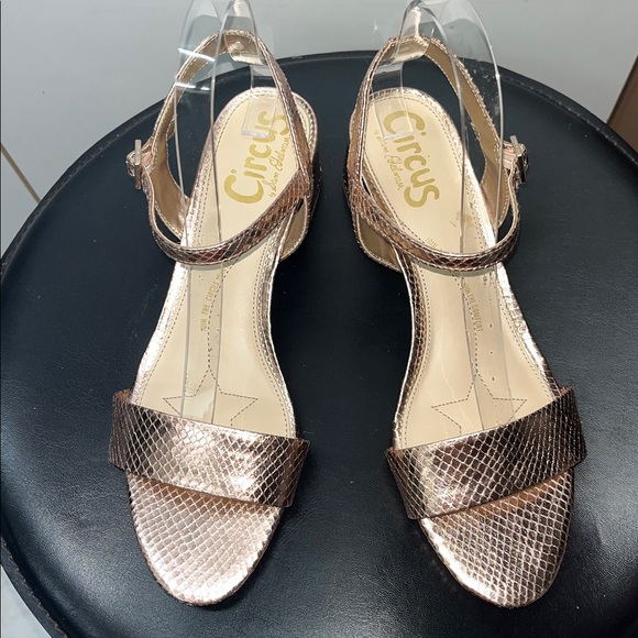 Women's Circus by Sam Edelman Ibis Block Heels Sandals - Picture 1 of 7